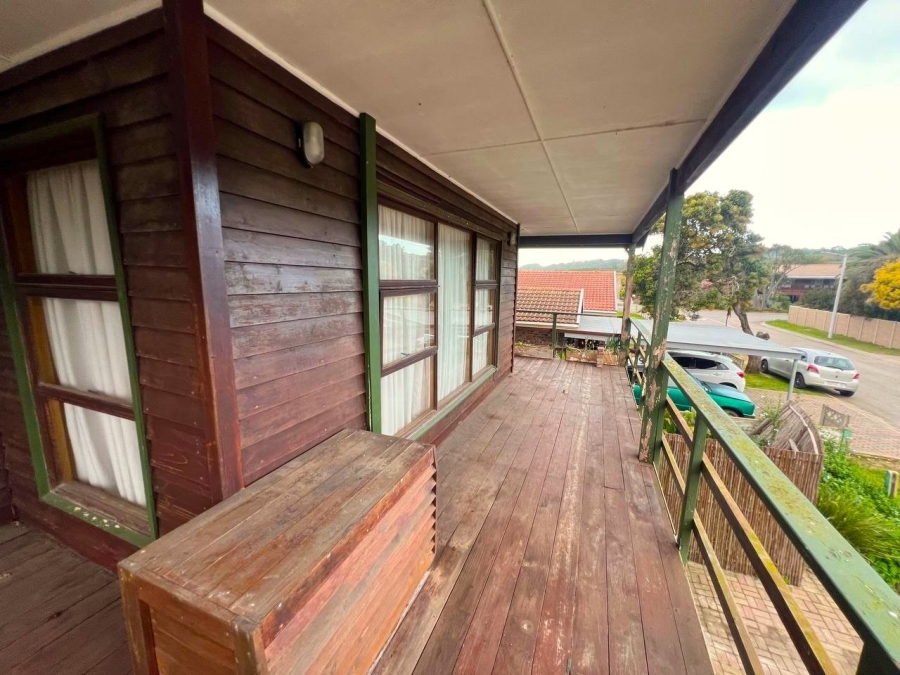 5 Bedroom Property for Sale in Bergsig Western Cape